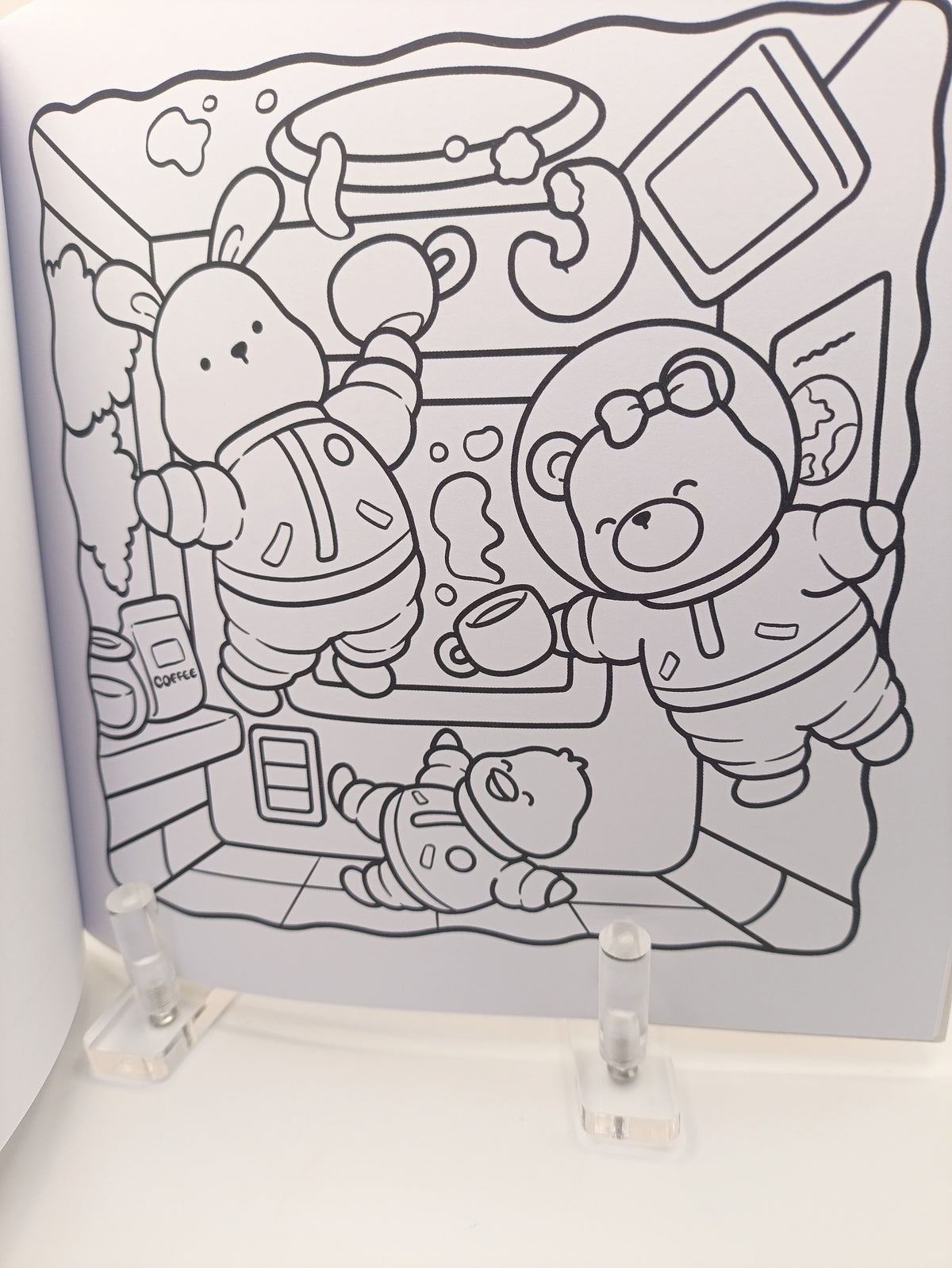Cosy Cafe Colouring Book