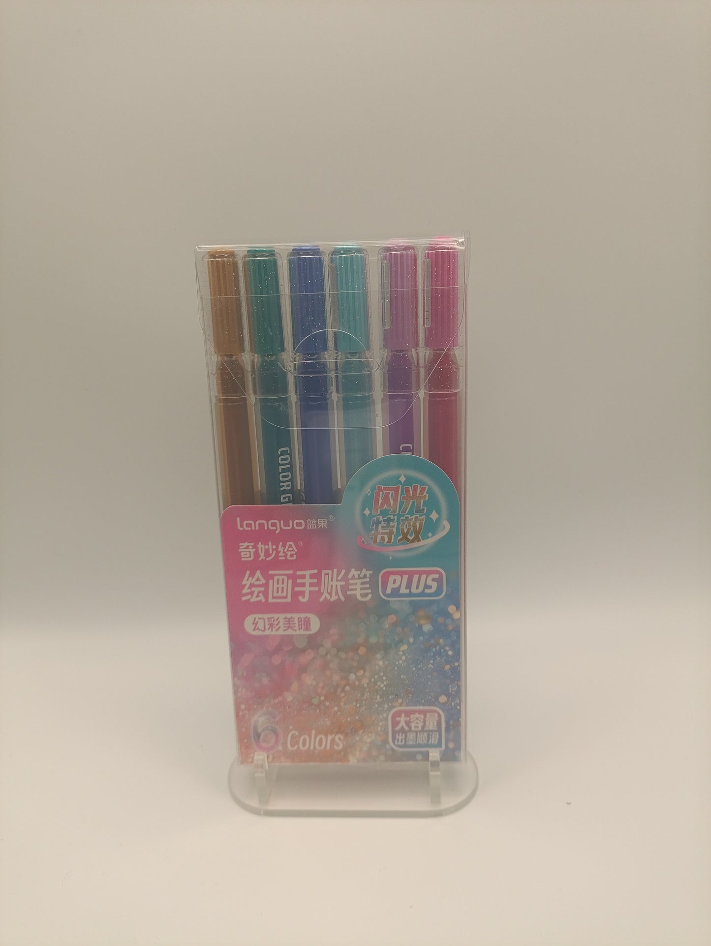 26 - Colourful contact lenses